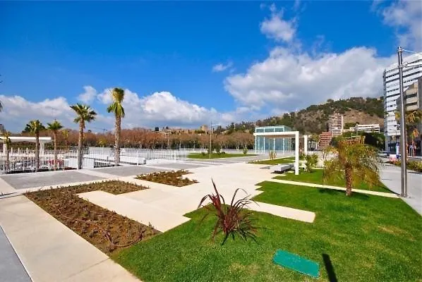 Malagueta Suncity Málaga 0*,